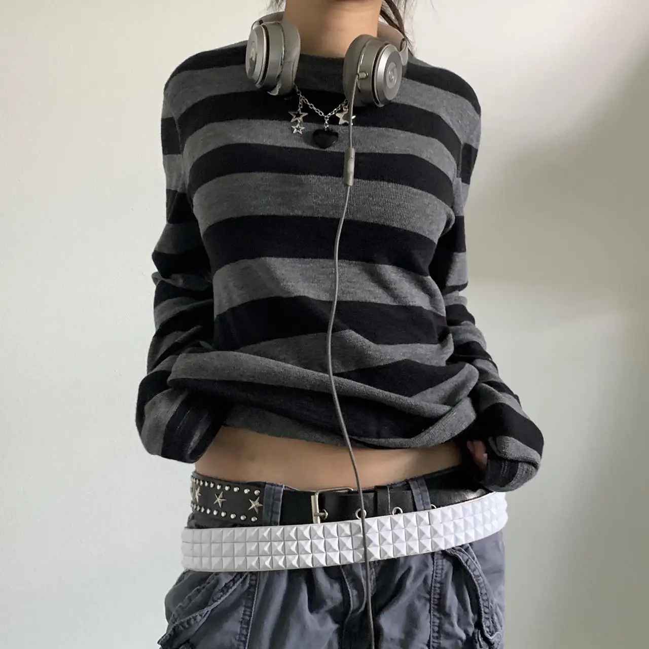 Nữ Thần Tiên Grunge Đan Áo Sơ Mi Basic Thu Y2K Màu Xám Phối Sọc Dài Tay Cổ Tròn Cao Cấp Emo Tee