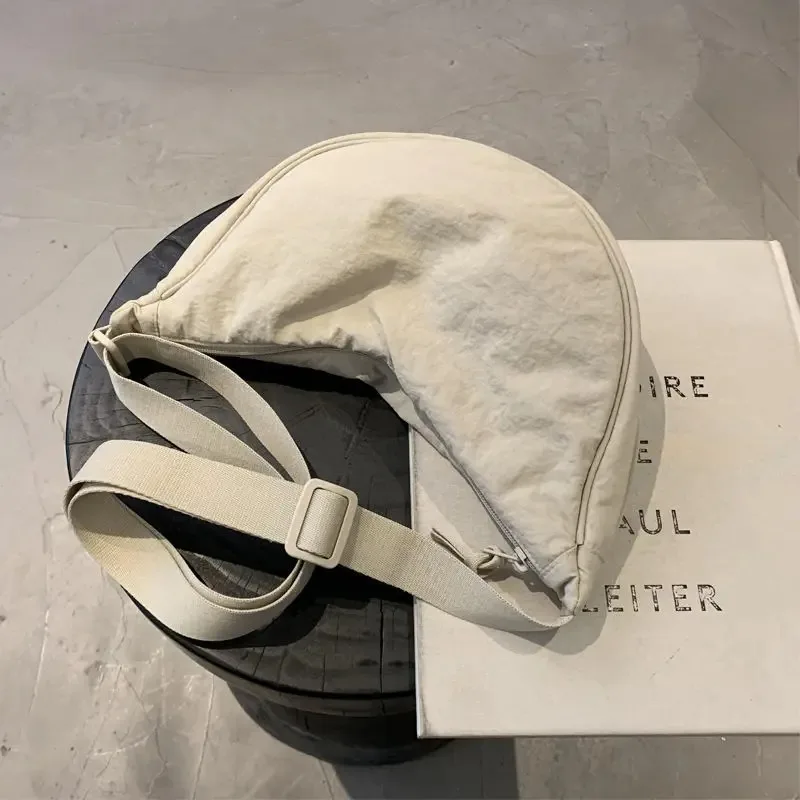 Torba na ramię unisex w jednolitym kolorze, duża pojemność, podróżna, typu crossbody, damska torba półksiężyc, codzienna torba na ramię z bawełnianym wypełnieniem.