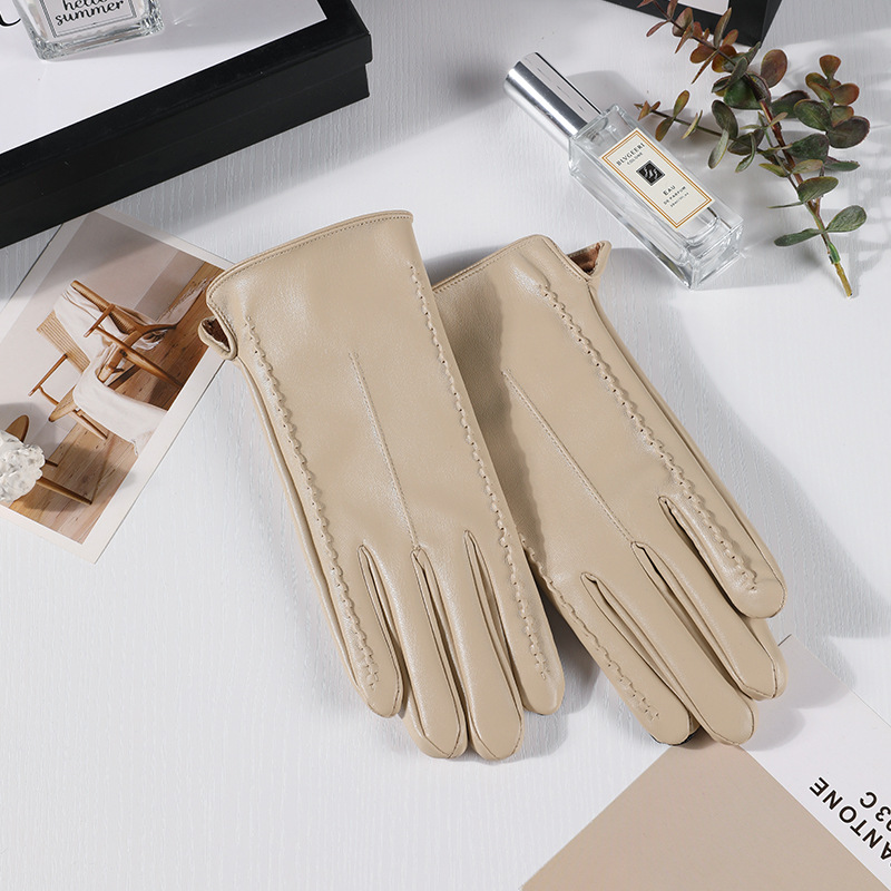 Gants en cuir pour femmes, chauds, automne et hiver, fleur de grande muraille, style coréen, forme de main modifiée, plus velours épais, équitation
