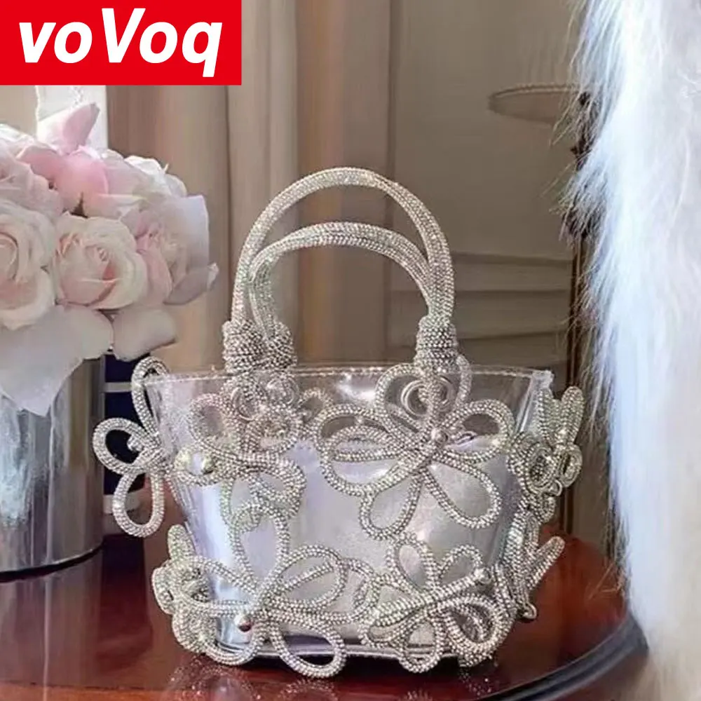 Luxuriöse handgemachte maßgeschneiderte Blumen-Wasser-Diamant-Handtasche mit Bing-Diamant-Intarsien, Silber, Rose, Rot, Damen-Handtasche zur Hochzeitslieferung