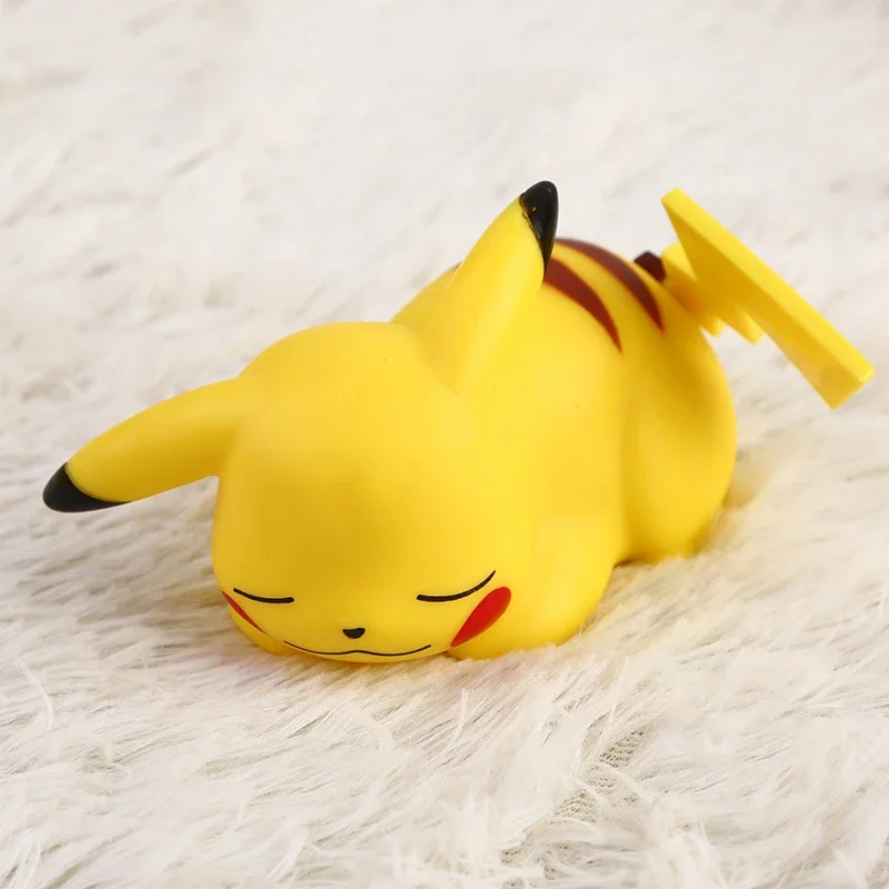Pikachu Luce notturna incandescente Giocattolo per bambini Pokemon Pikachu Lampada da comodino carina Regalo per bambini Decorazione del desktop Luce notturna Pikachu