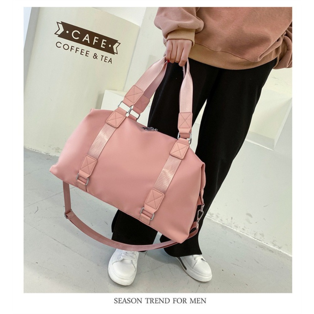 Duffle esportivo elegante com bolsos úmidos e secos |   Bolsa de ioga para academia de grande capacidade |   Pronto para viajar