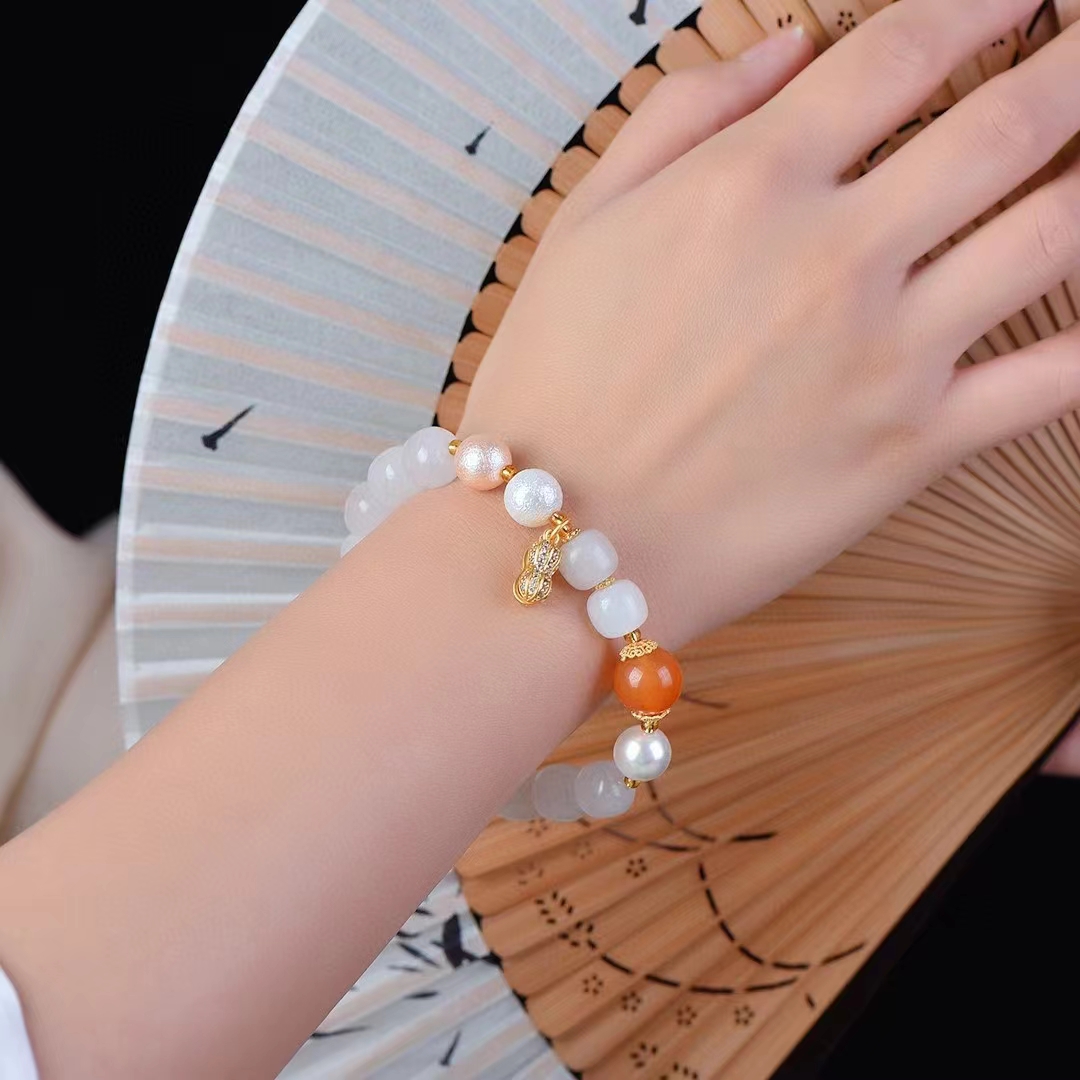 Golden Silk Jade Hand Chain White Apple Beads Natural Stone Elastic Bangle Exquisite Women Gemstone Bracelets Charms Jewelry