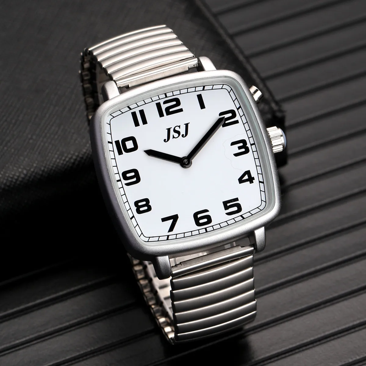 Platz Englisch Sprechen Uhr mit Alarm, Reden Datum und Zeit, Weißes Zifferblatt, Expansion Band TESW-1703