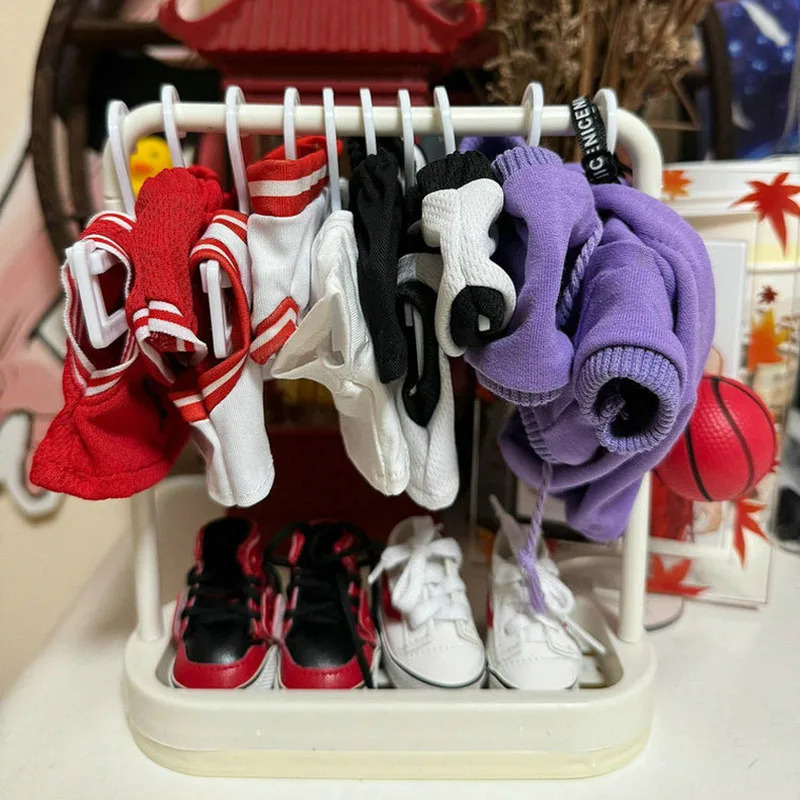 Mini cabides são adequados para roupas de boneca Bjd, cabides labubu de 17 cm e vários outros cabides de roupas de boneca