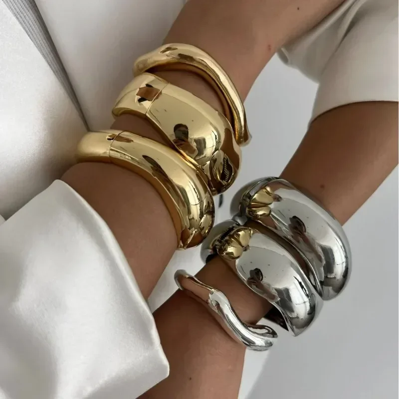 Brazaletes anchos Punk Color dorado y plateado brazaletes grandes de Metal geométrico para mujeres pulseras hombres joyería de lujo exagerada