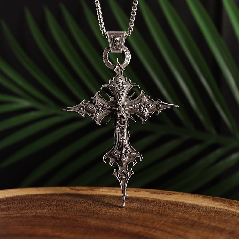 Collar con colgante de Cruz de calavera de crucifixión gótica, joyería de oración católica para hombres y mujeres, joyería Punk de moda
