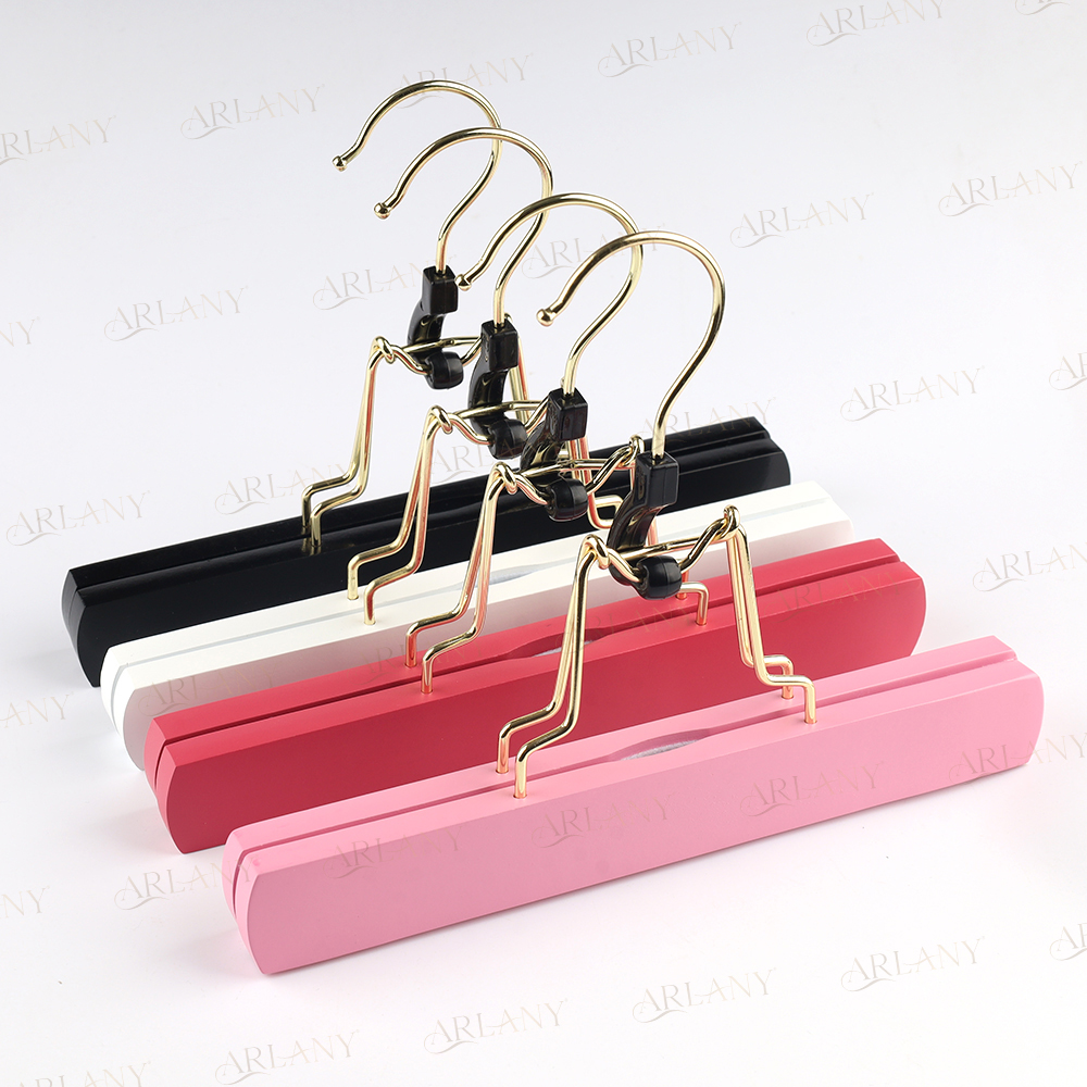 ARLANY 木製ヘアエクステンションハンガー両面収納ホルダーヘアピース用パンツハンガー服パンツキャリアかつらホルダー