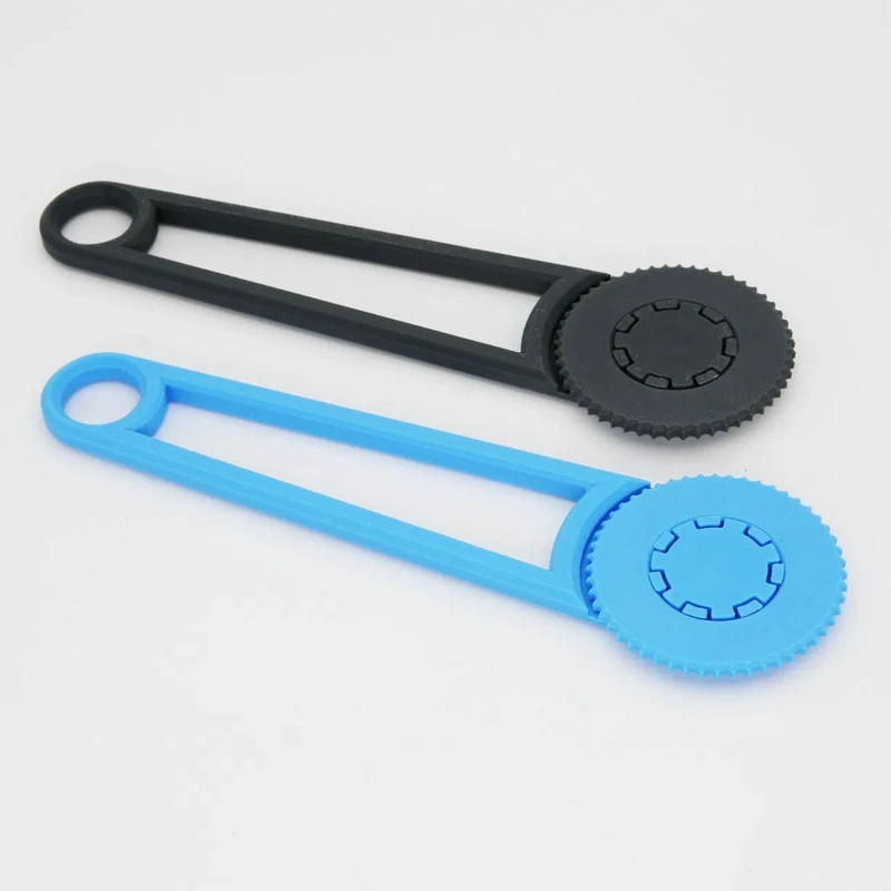 1pc Manual Handheld Paperboard Box Punch Tool with Adjustable Steel Roller Grey Hole Punch for DIY Crafts Card Modification
