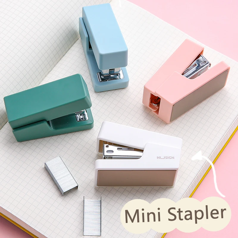 DELI-Juego de Mini grapadora portátil, máquina de encuadernación de papel de Color, utiliza grapas 24/6 26/6, papelería de moda, suministros de oficina