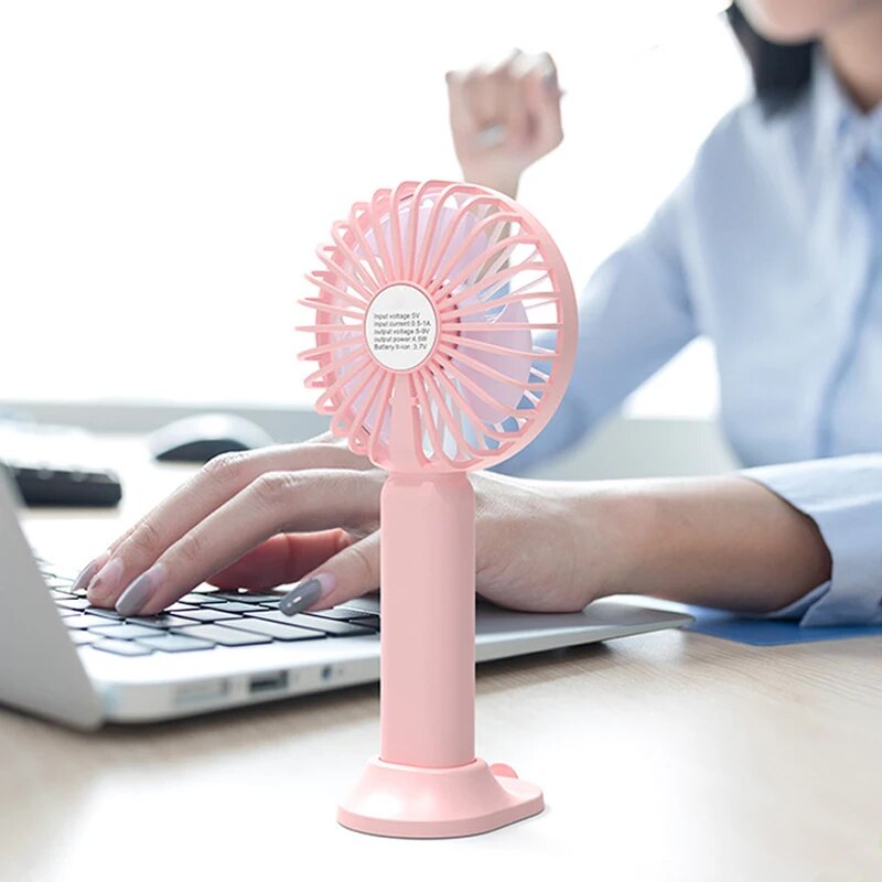 1pc Neue Tragbare Fan Büro Desktop Multifunktionale Klapp Kopf Kleine Elektrische Fan USB Mini Tragbare Hohe Wind Tasche Fan