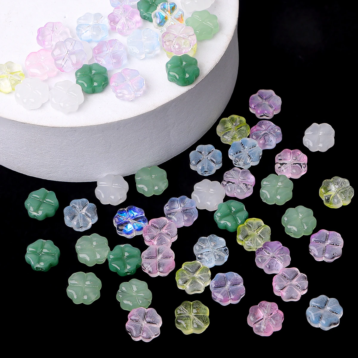About20Pcs แก้วสี่ใบดอกไม้ลูกปัดกระจัดกระจายลูกปัดทําด้วยมือ DIY ทําสร้อยข้อมือคู่,สร้อยคอ,ต่างหู,เครื่องประดับ Acces