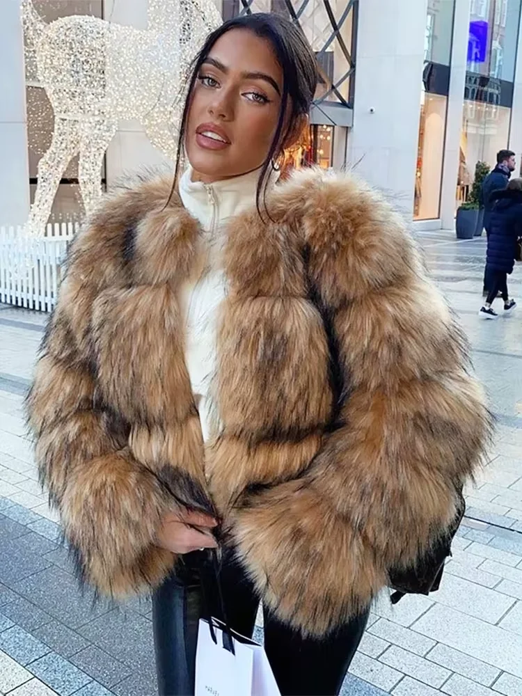 女性のフェイクアライグマの毛皮のコート,ふわふわのジャケット,厚い毛皮のコート,短い毛皮,豪華なトップ,豪華なファッション,冬