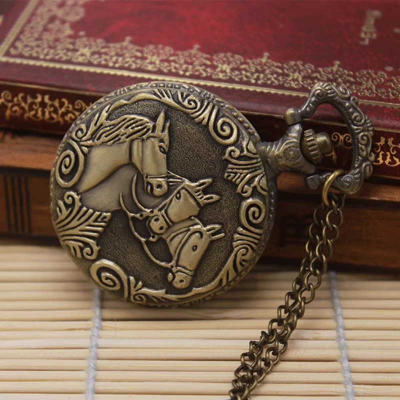 classic Three Horse Bronze vintage Men Women antique model Tuo table Embossed Pocket Watches