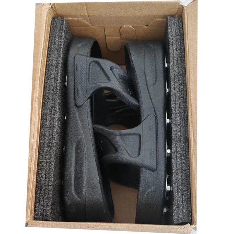 1Pair Flexible Soft Spiked Shoes for Epoxy Floor Coating Epoxy Paint Self-Leveling Cement EVA Soft Material US Large Size