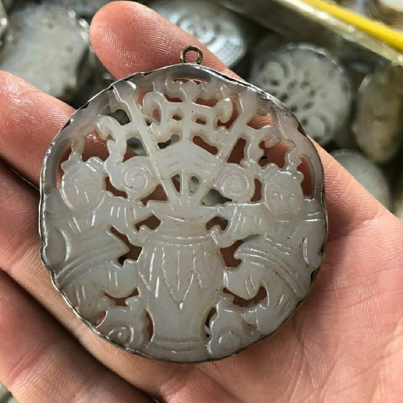 Antigo e diversos colecionáveis qing qianlong ano feito hetian branco jade carneiro gordura jade cintura pingente jade pingente spec