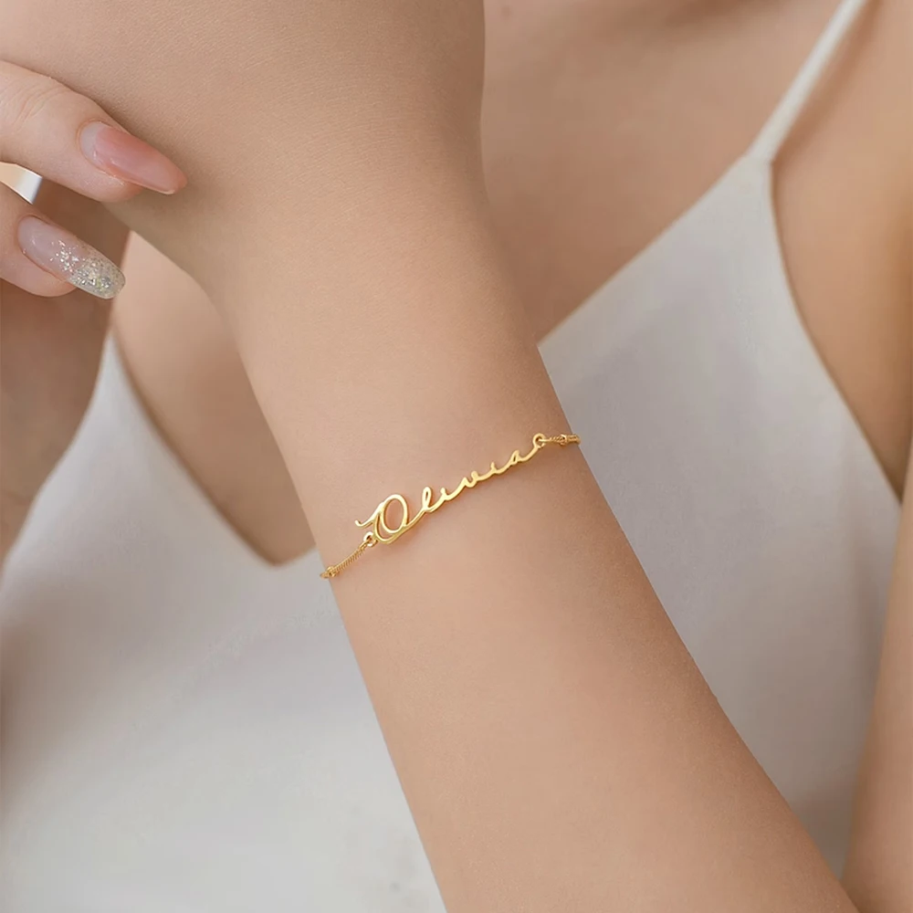 Pulseras con nombre personalizado a la moda, pulseras personalizadas de acero inoxidable con letras para mujer, brazalete para bebé, joyería, regalo no alérgico