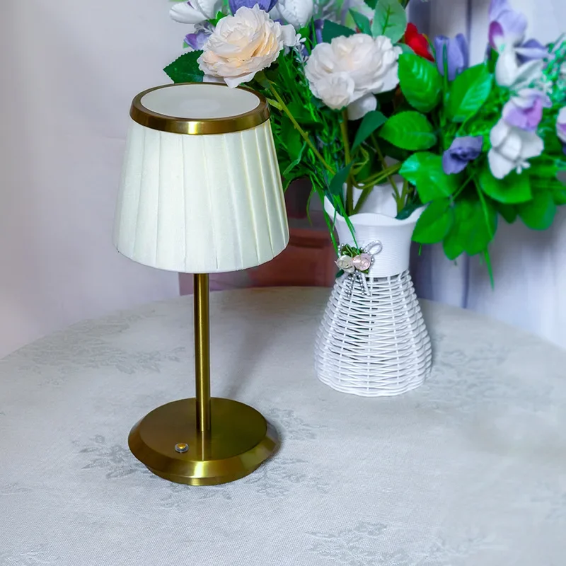 Schlafzimmer Nachttischlampe LED kleines Nachtlicht