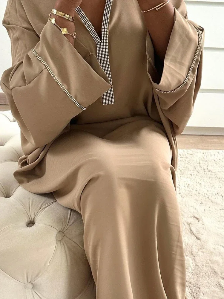 Eid-vestido largo musulmán para mujer, caftán Abaya con manga de murciélago, bata de satén con diamantes para fiesta, Abayas Ramadán con cuello de pico, caftán Jalabiya 2023