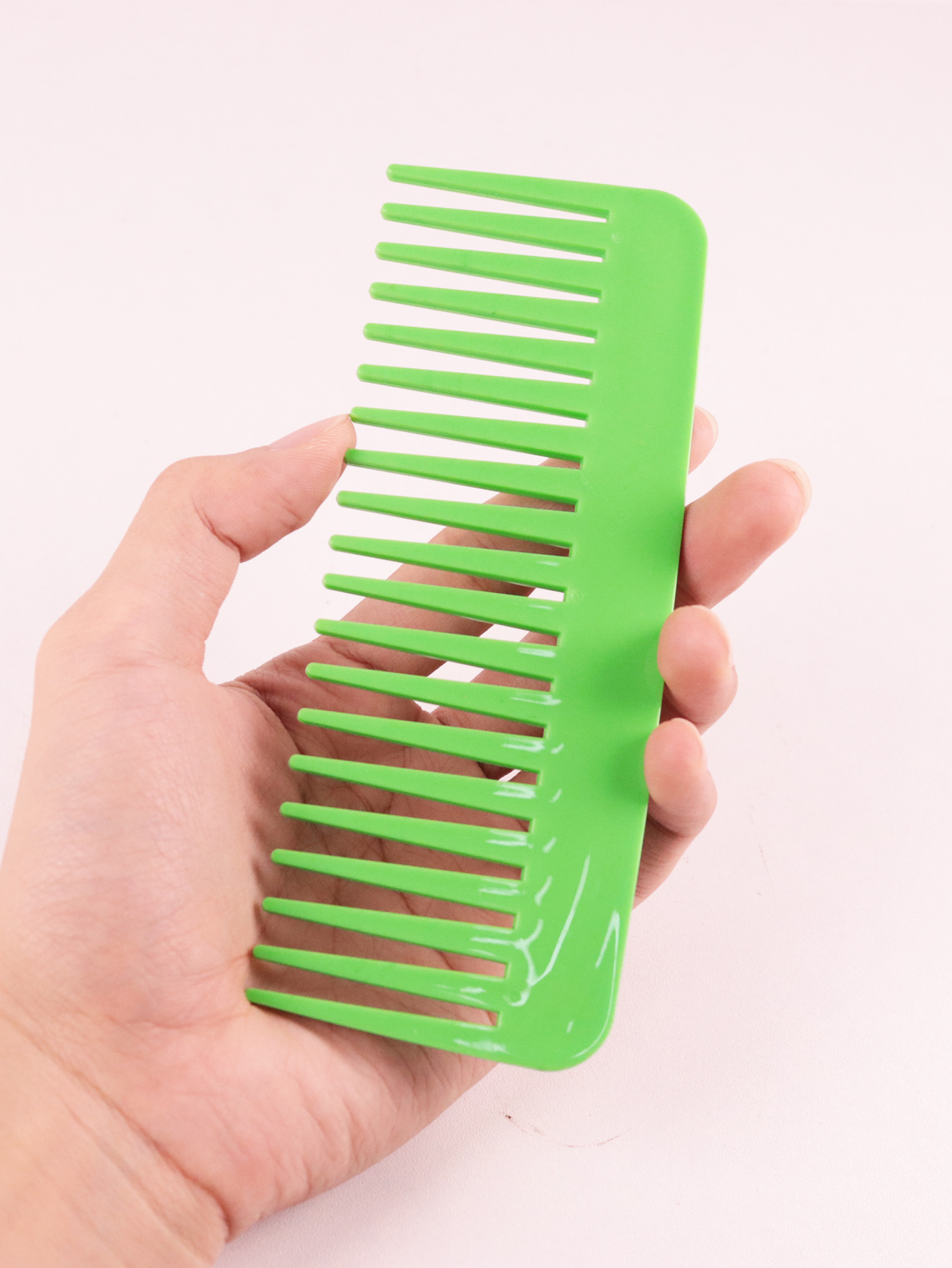 1 厚いプラスチック耐熱、帯電防止長歯、広歯サロンヘアスタイルコーム本物の髪のかつらに特化