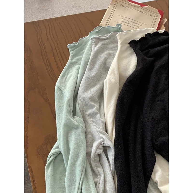 スリムフィット長袖クルーネック Tシャツ女性のベースシャツシンプルなデザイン通勤韓国スタイルトップ春秋