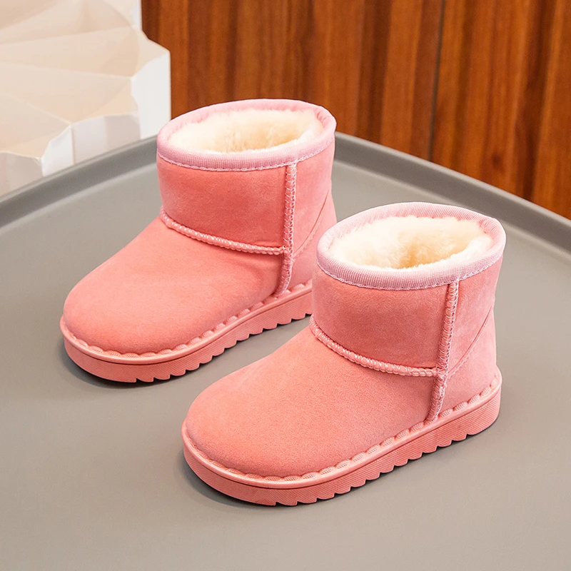 Crianças botas de neve estilo conciso de pelúcia grosso inverno crianças bota curta cor sólida deslizamento-on unisex clássico meninos meninas sapatos 23-36