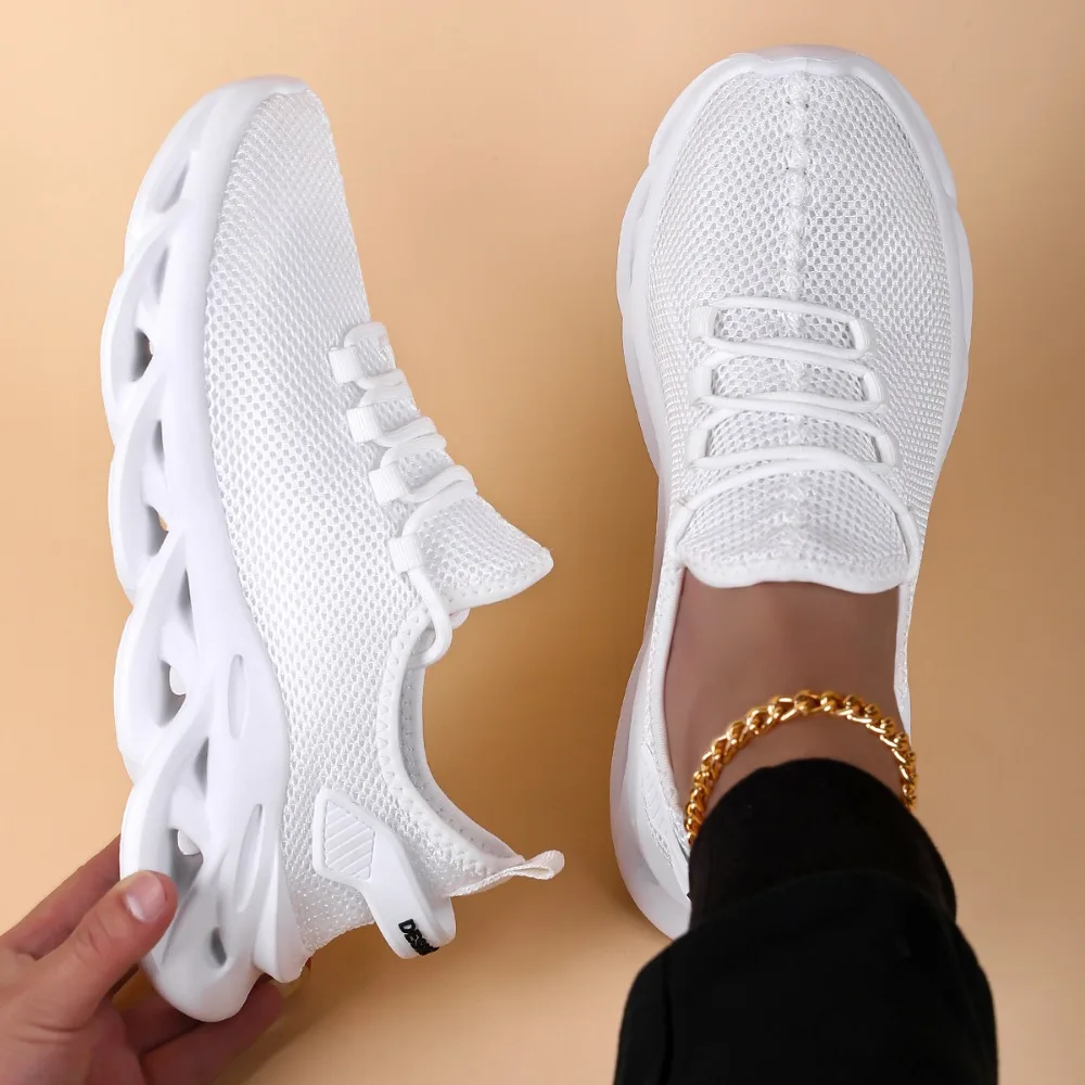Scarpe sportive casual da uomo Sneakers leggere e traspiranti Scarpe da corsa nere in mesh per esterni Scarpe da passeggio per tennis da jogging atletiche