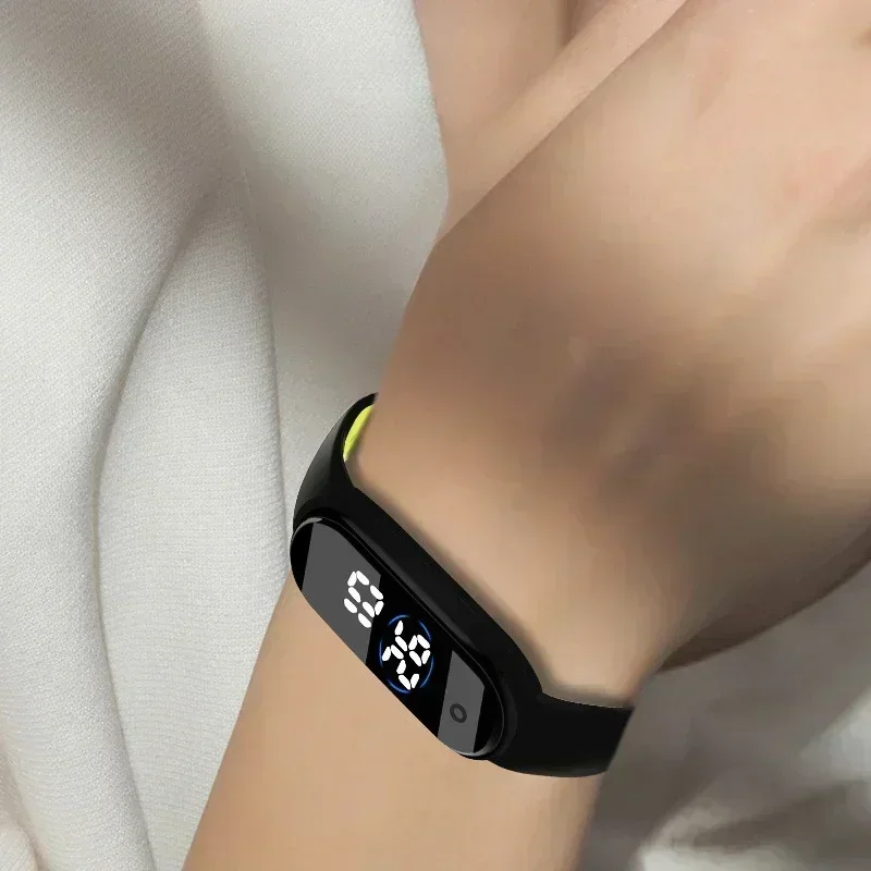 Reloj Digital LED, reloj deportivo de moda para niños, resistente al agua, correa de silicona ultraligera, reloj de pulsera Unisex para adolescentes y niñas