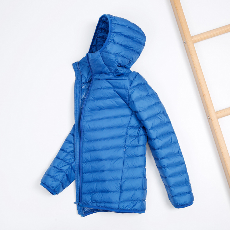 Men's All-Season Ultra Lightweight Packable Down Jacket Water and Wind-Resistant Breathable Coat Warm Men Hoodies Jackets