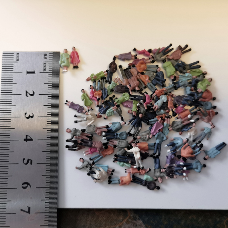 20 Stück 1:150 N-Maßstab Modellfigur Simulationspuppe Spielzeug sitzender Ständer gemischtes Mannmodell Material Landschaft DIY handgefertigt 1/25-1/150