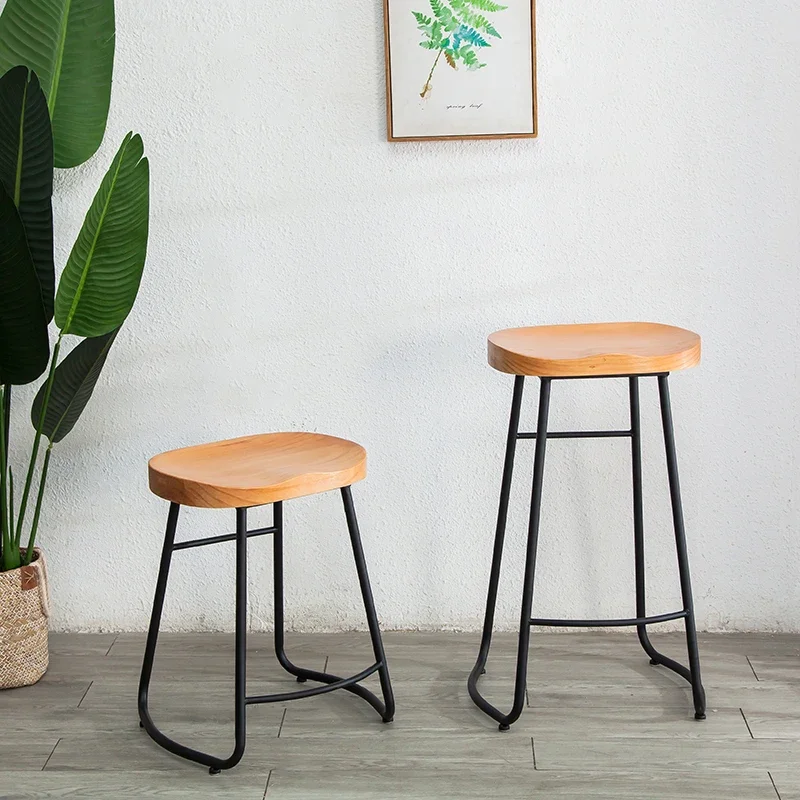 Simple Modern Bar Chairs Iron High Legged Counter Stool Solid Wood Seating Kitchen Chair Versatile Scene Home Furniture