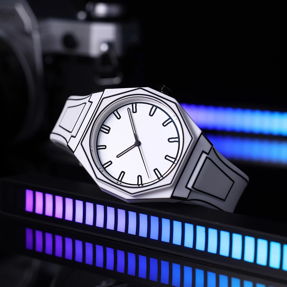Lightweight Polycarbonate case high tech black men's watch classic simple silicone strap men's quartz watch fashion style clock