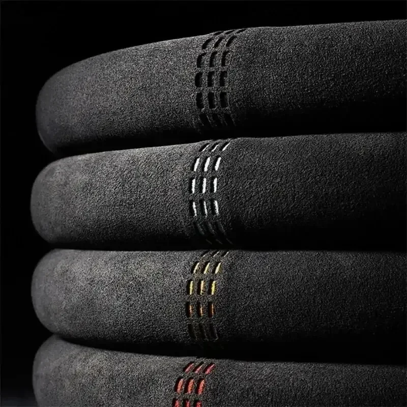 หนังนิ่มสําหรับ All Seasons Auto พวงมาลัย Ultra-thin Non-SLIP D-รูปรอบ Breathable พวงมาลัยรถ Protector