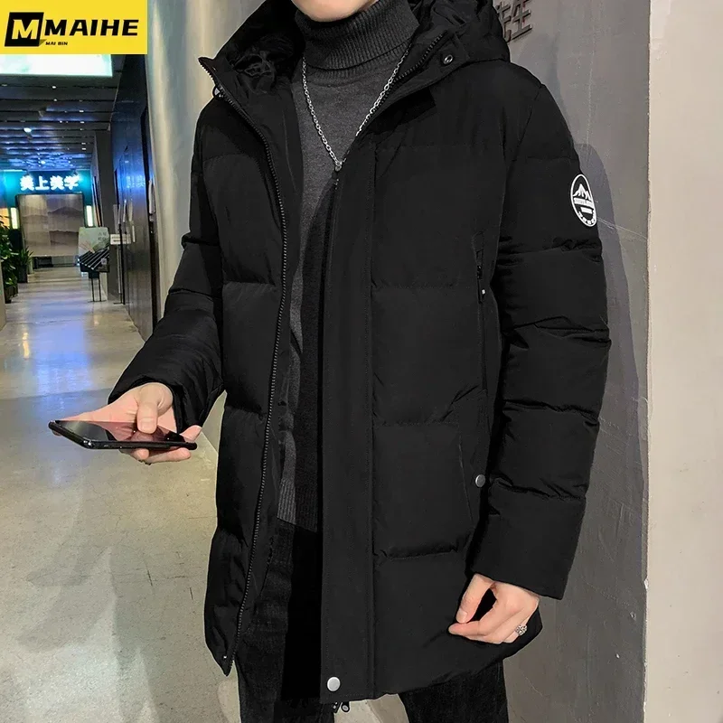 Chaqueta de marca para hombre, moda coreana de invierno, abrigo acolchado largo ligero, ropa para hombre, abrigos cálidos de algodón con capucha de color sólido