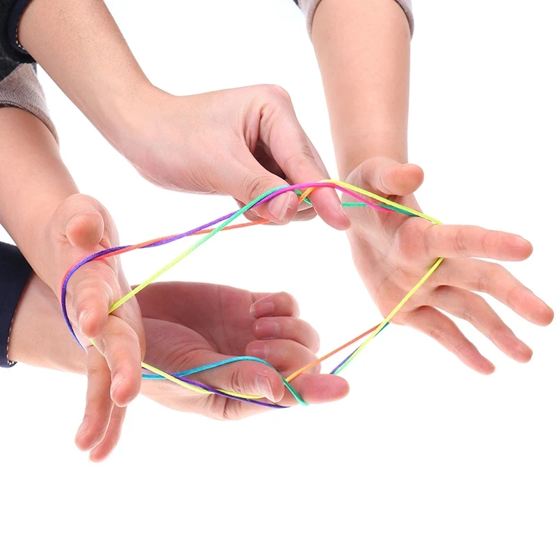 子供のためのレインボーロープフィンガーゲーム、幼児の糸通しのおもちゃ、子供のためのレインボーおもちゃ、3 6 8 12 15歳、3個