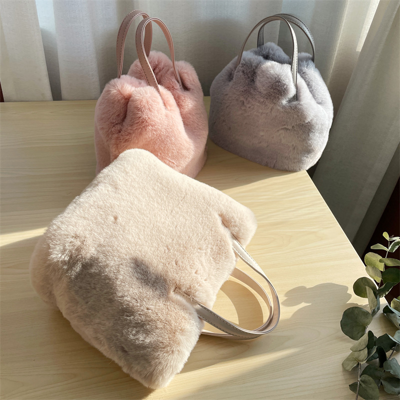 Sac fourre-tout en fausse fourrure de lapin pour femme, peluche moelleuse, sac initié, sacs à main chics pour filles, mode de fête, hiver, superbe, doux, E27