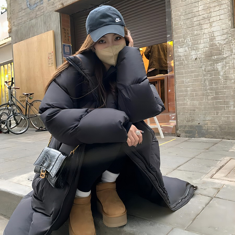 Nueva colcha grande de invierno para mujer, ropa de algodón, abrigo largo Parker, chaqueta acolchada en frío para mujer, abrigo grueso y cálido de algodón para mujer