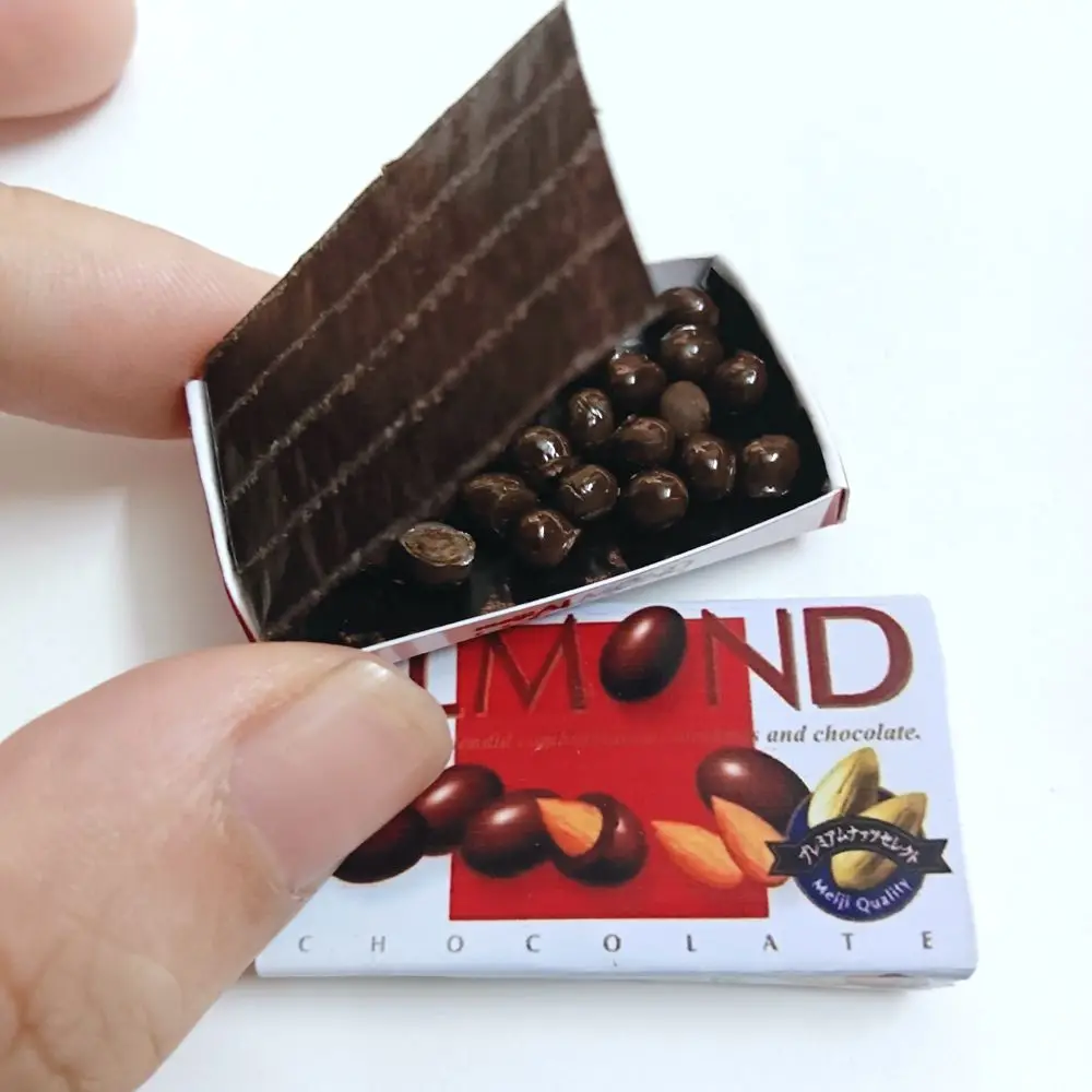 NEW 1 Box + Chocolate Balls 1/6 Scale Dollhouse Miniature Chocolate Bean for Blyth  BJD OB11 Doll House Kitchen Play Toys