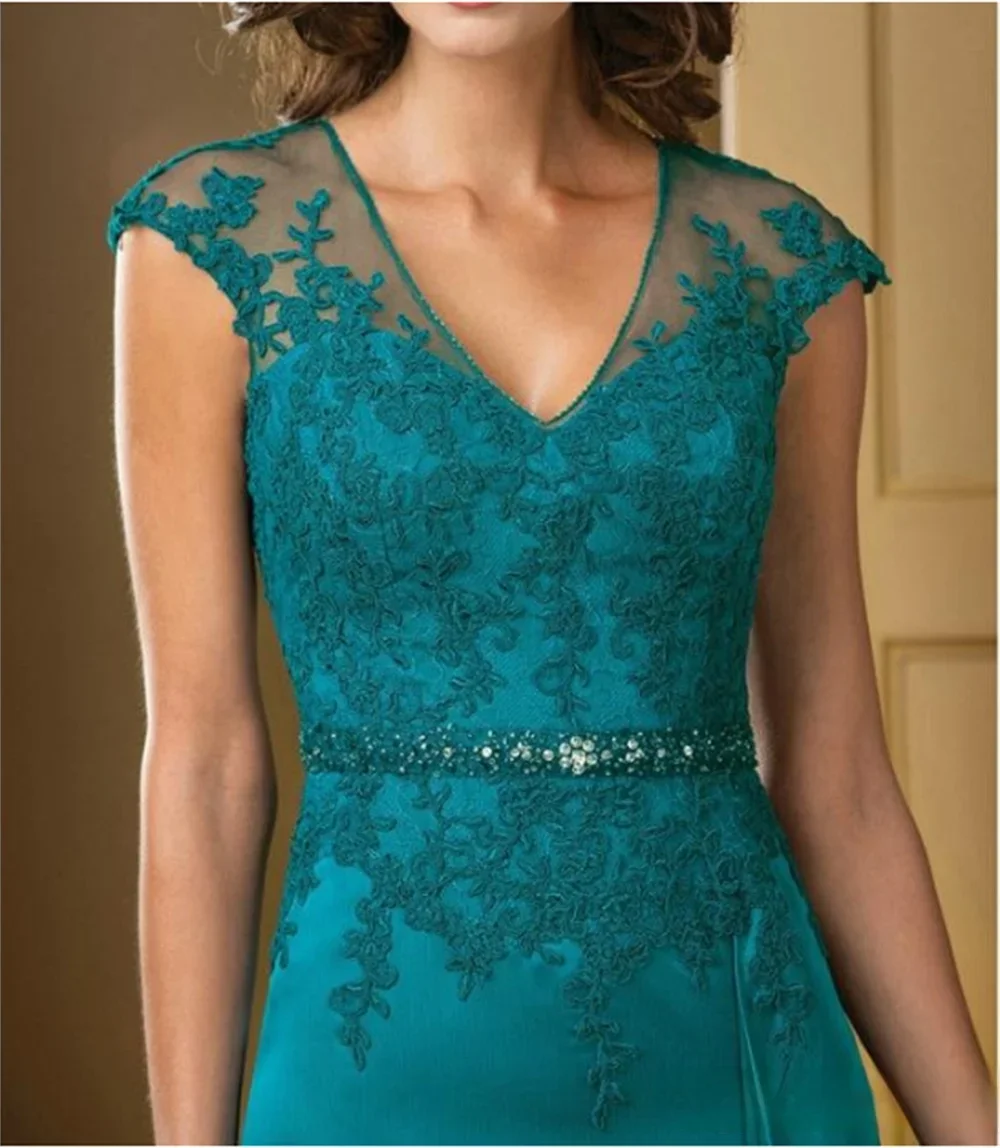 A-Line Lace Floor-Length Mother Of The Bride Dress Elegant 2022 Plus Sizes Turquoise Appliques Chiffon Short Sleeve Ruffles Belt