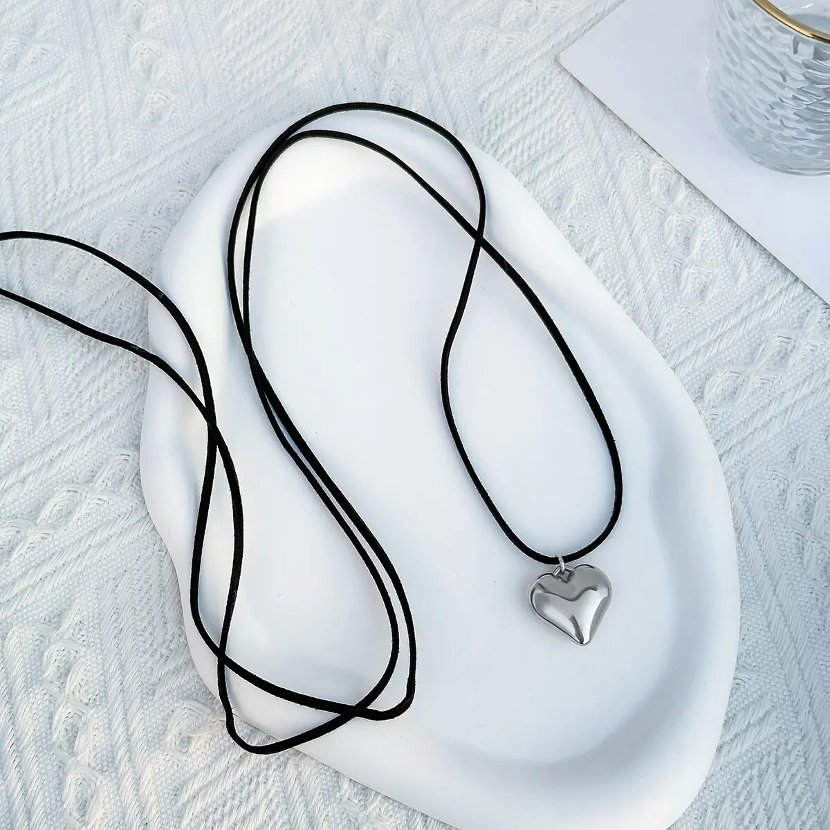 Collana girocollo con ciondolo a cuore grande in velluto nero esagerato collana girocollo con catena a corda regolabile con fiocco annodato da donna accessori Wed
