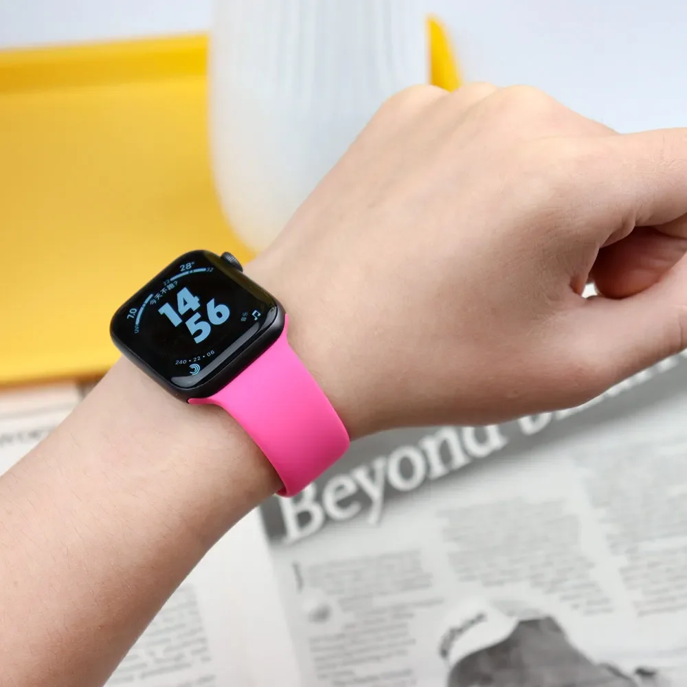 สายซิลิโคนสําหรับ Apple Watch สาย 44 มม.45 มม.40 มม.41 มม.42-38 มม.45 มม.สร้อยข้อมือกีฬา iWatch Series 8 7 6 5 4 3 SE 9 Ultra 2 49 มม.