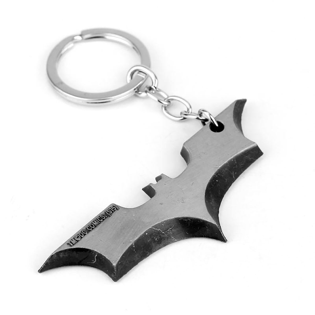 Creative Bat Darts Metal Keychains Cosplay Props Film Television Works Peripheral Gifts Men Women Backpack Jewelry Accessories