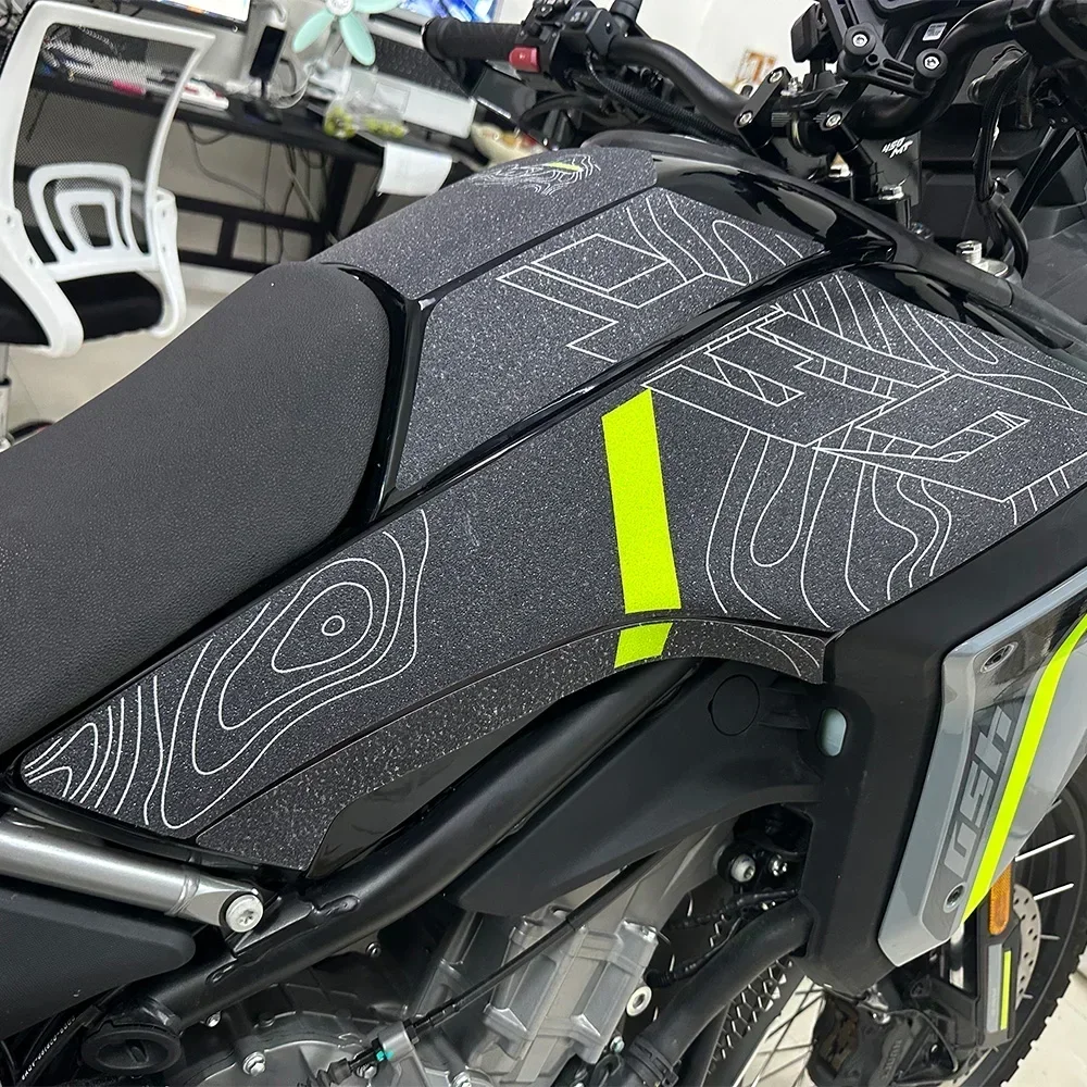 New Model 2024 For CFMOTO 450MT MT450 CF 450 MT Motorcycle Tank Pad Protector Sticker Decal Gas Knee Tank Traction Pad Side