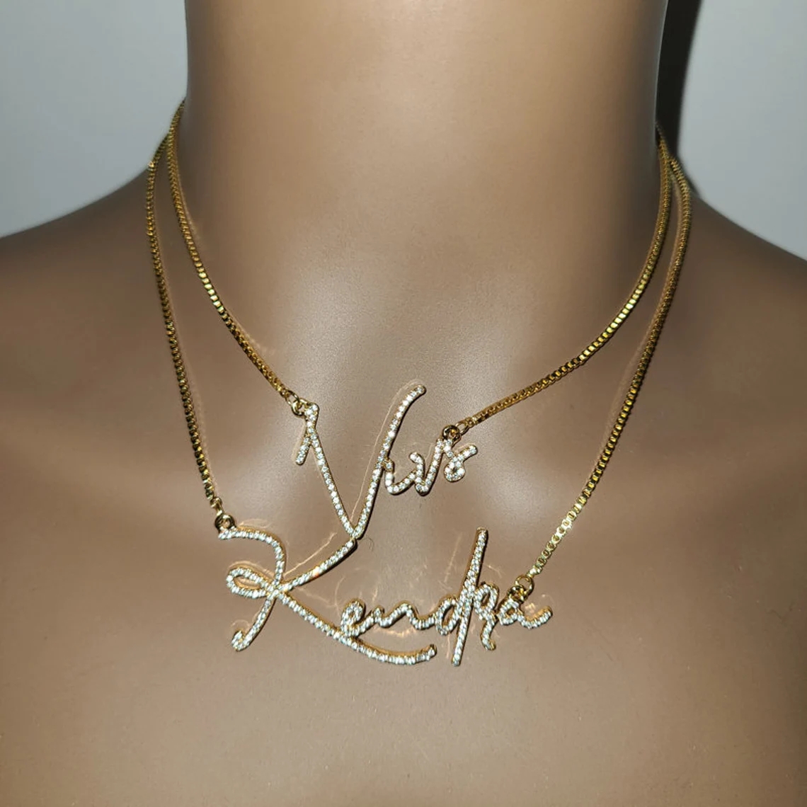 Collar con nombre de circón ostentoso personalizado para mujeres y hombres, colgante con nombre de piedra brillante personalizado de acero inoxidable, cadena, regalo de joyería