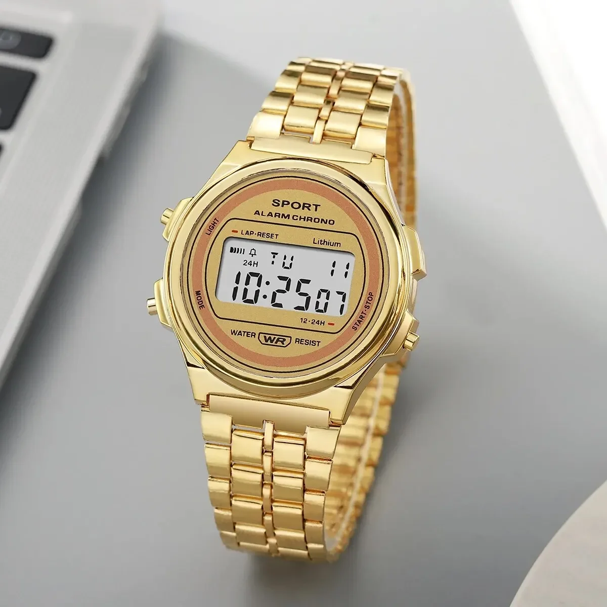 Reloj electrónico LED informal para mujer