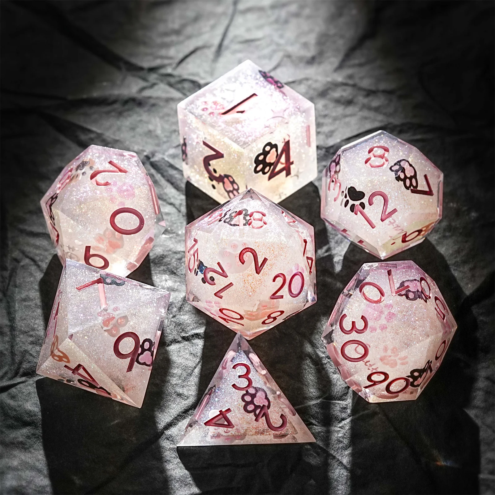 1-7 pçs dnd leite branco resina sólida preto gatinho sorriso gato dados conjunto multi-face dados poliédricos para d & d coc papel rpg jogo de mesa