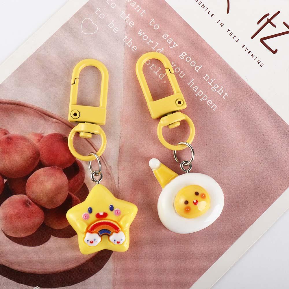 Gantungan kunci mobil liontin, gantungan kunci tas Resin kartun, Aksesori kunci mobil bintang biru awan lucu untuk wanita