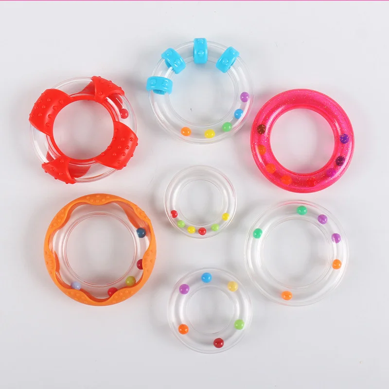 赤ちゃんと子供のためのプラスチック製のrattleラウンドリング,色付きのビーズ,ノイズメーカー,感覚トレーニング玩具,美しい教育