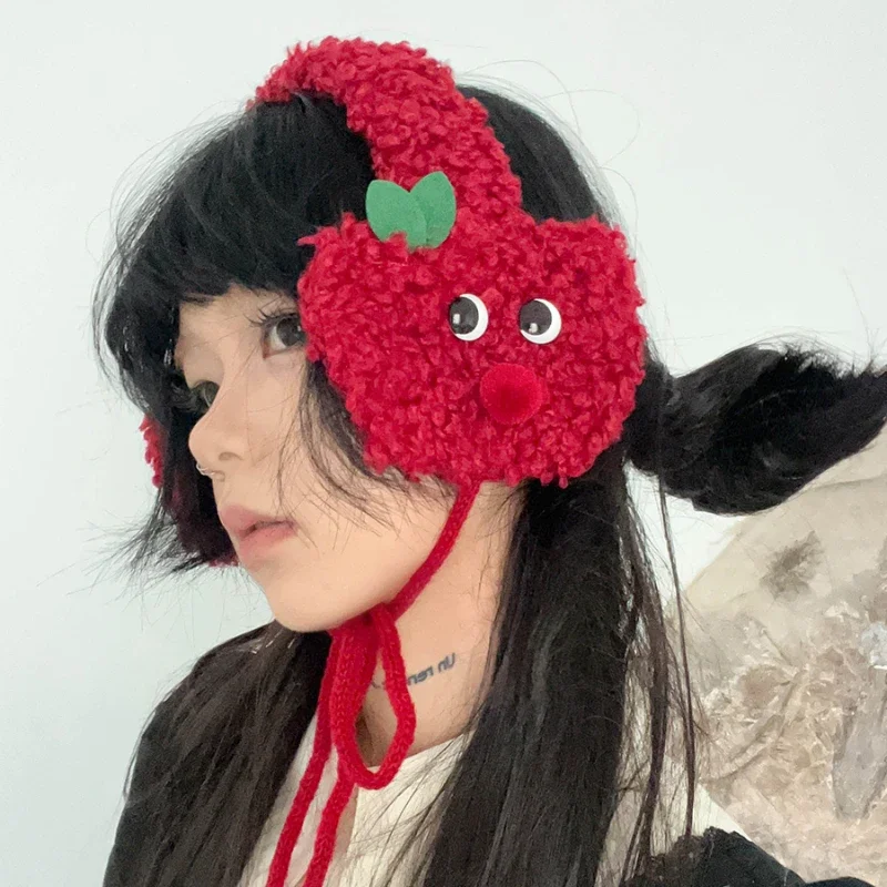Orejeras de felpa roja con diseño en forma de manzana para mujer, protección para los oídos cálida, correas versátiles, diadema de moda, Otoño e Invierno