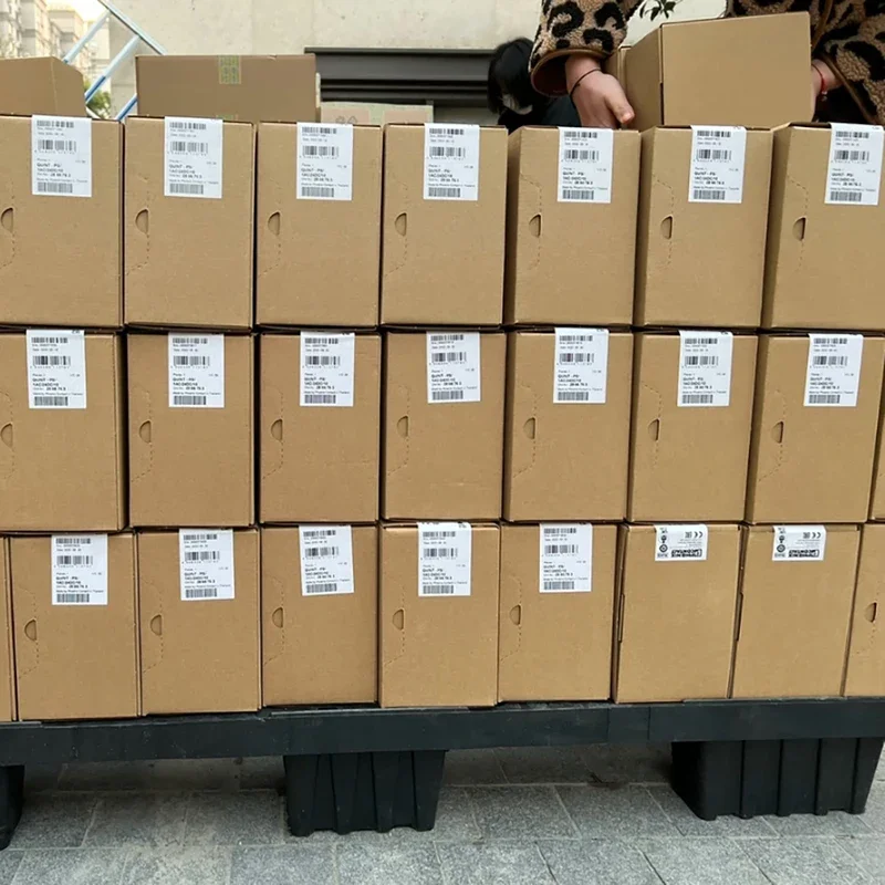 ยูพีเอส 2907076     QUINT4-UPS/24DC/24DC/20/EC สําหรับ Phoenix 24VDC/20A RJ45 Uninterruptible Power Supply